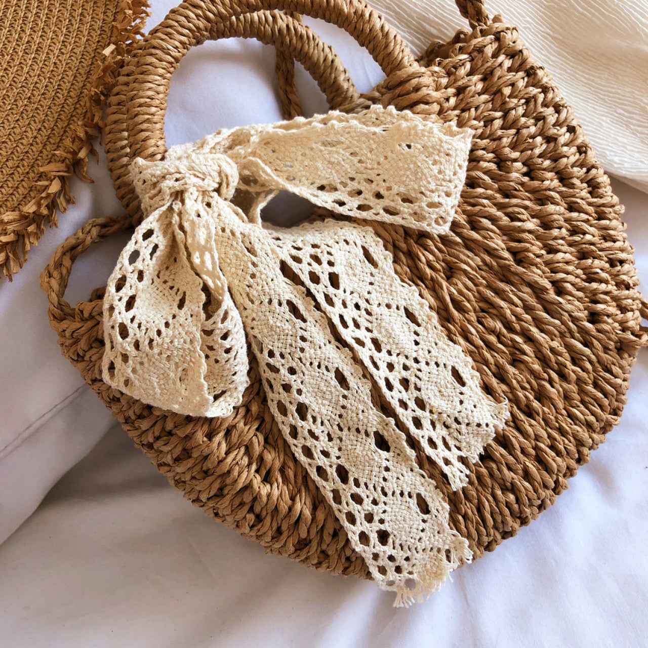 Drawstring Straw Braided Crossbody Bag - GlamBee Fashion