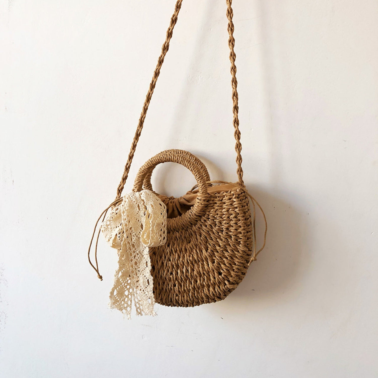 Drawstring Straw Braided Crossbody Bag - GlamBee Fashion