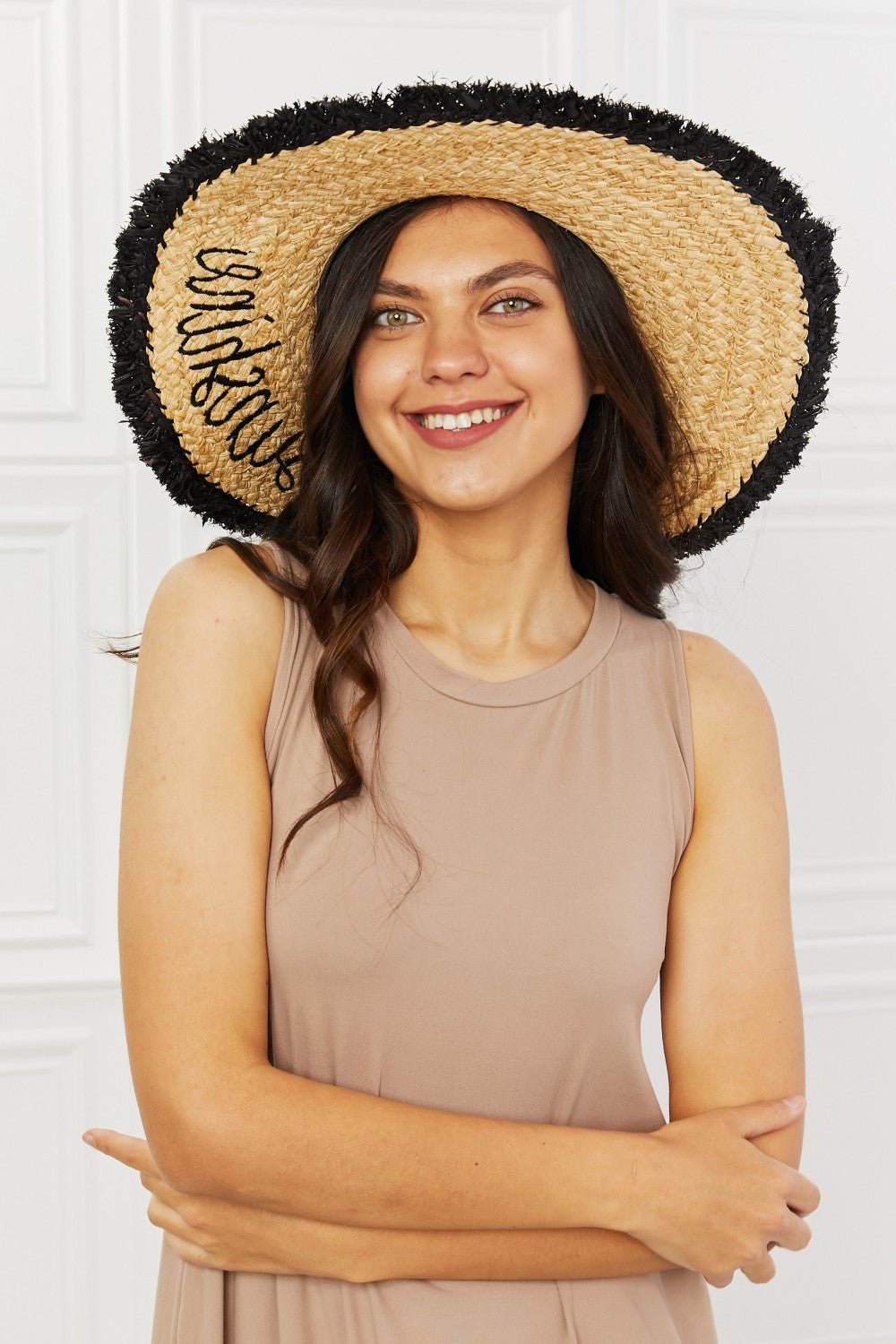 Fame Sunshine Straw Fringe Hat - GlamBee Fashion