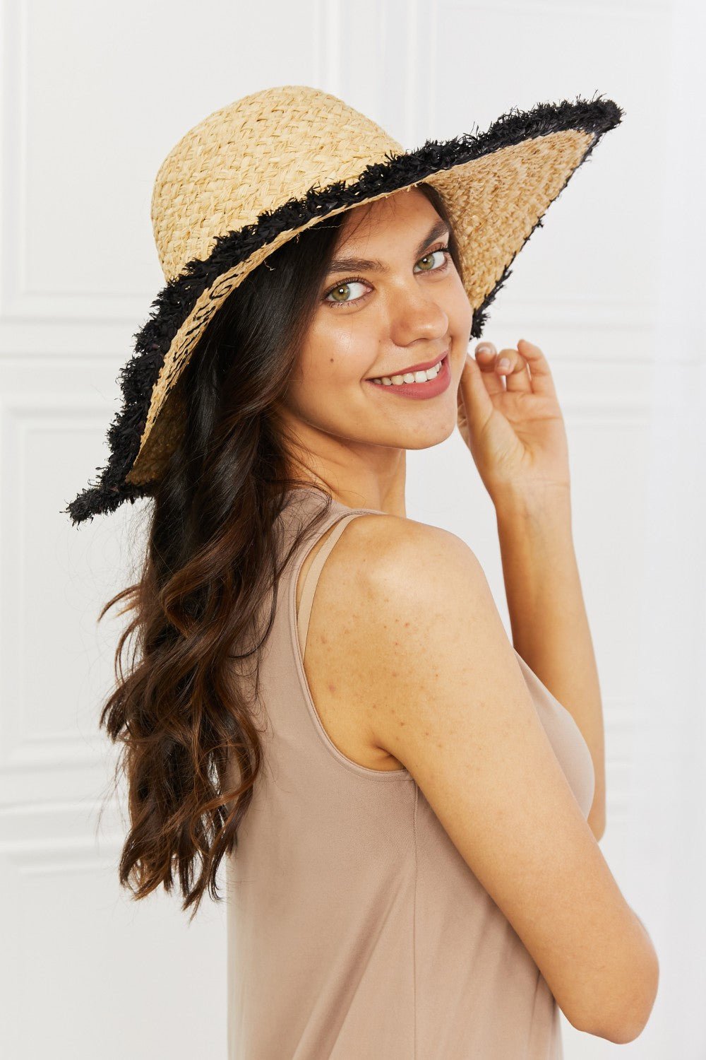 Fame Sunshine Straw Fringe Hat - GlamBee Fashion