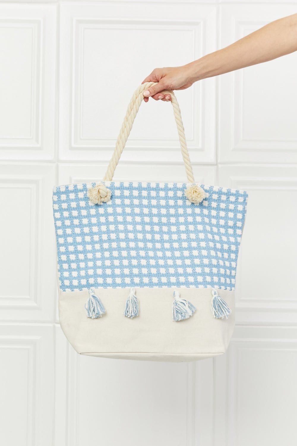 Justin Taylor Picnic Date Tassel Tote Bag - GlamBee Fashion